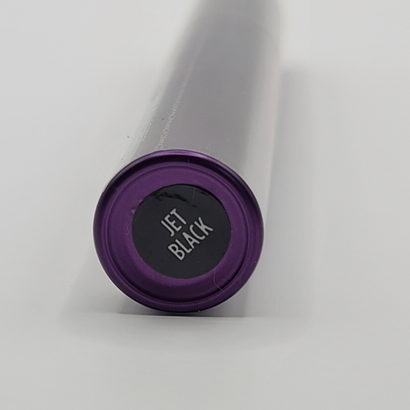 Ulta Beauty Bold Ambition Volumizing & Conditioning Mascara in Jet Black - Picture 4 of 6
